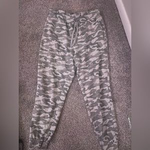 Women’s Gray Camo Joggers